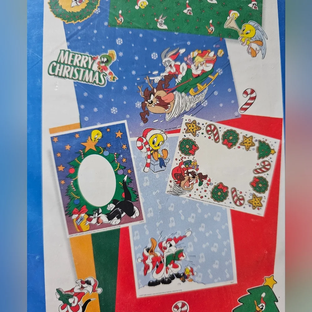 Looney Tunes NOS Christmas Fun Scrapbook Kit‎ Cut Outs Frames Crafts Vintage 90s